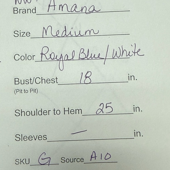 NWT Amana Blue Floral Sleeveless Blouse Split Neck Casual Spring Top M - Picture 9 of 9